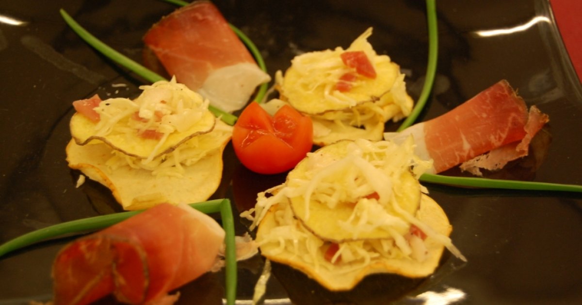 Insalata di patate, mele e speck - Tastetrentino